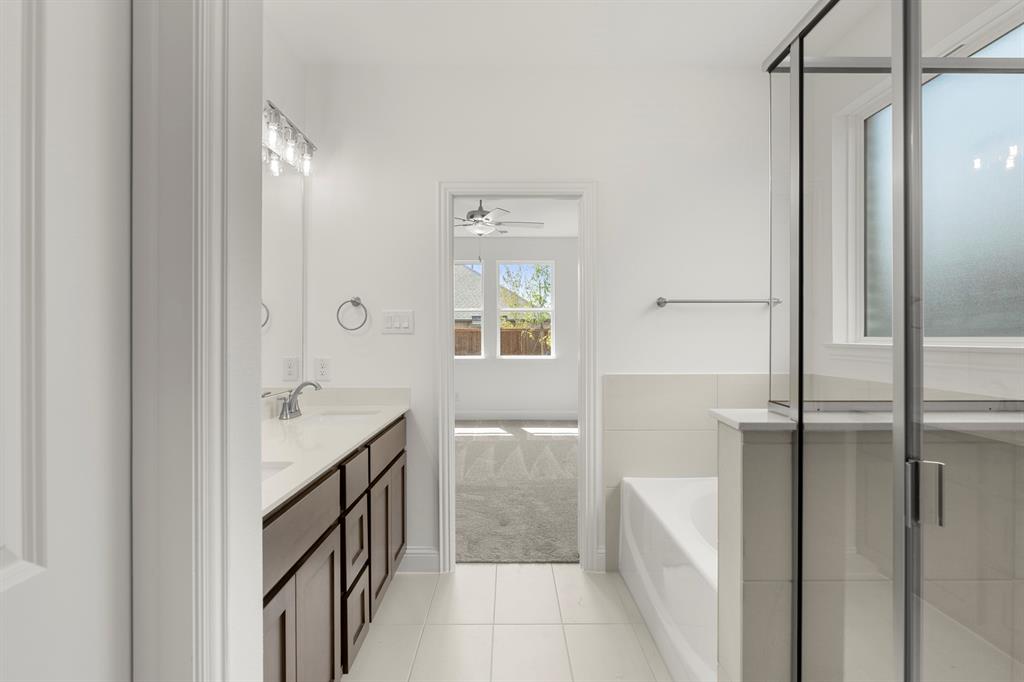 3103 Goldfinch Drive Property Photo 13