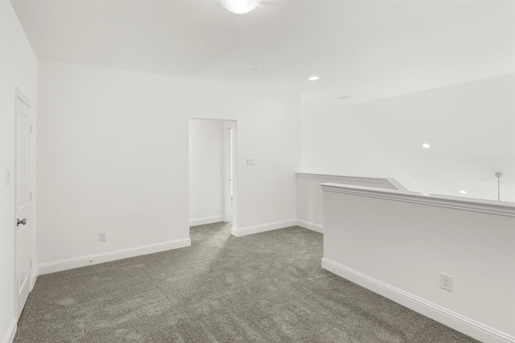 3103 Goldfinch Drive Property Photo 16