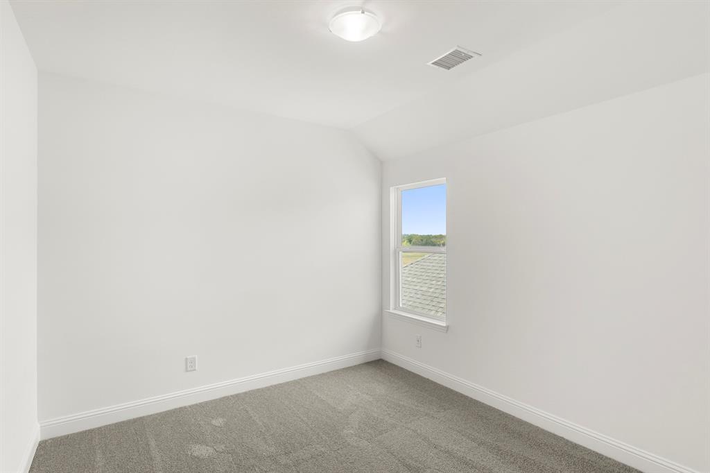 3103 Goldfinch Drive Property Photo 17