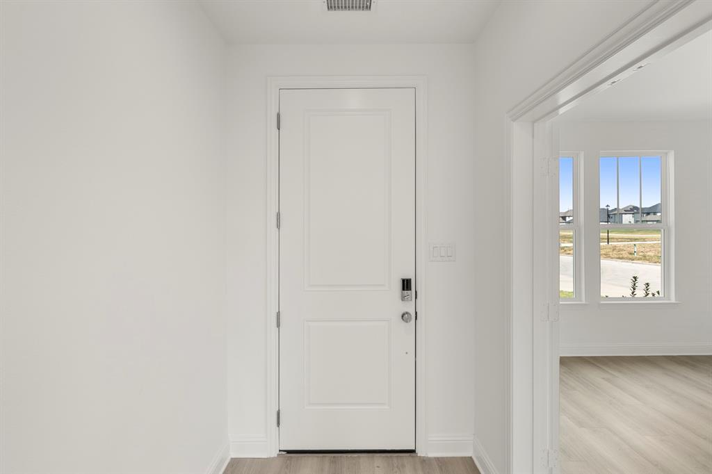 3103 Goldfinch Drive Property Photo 22