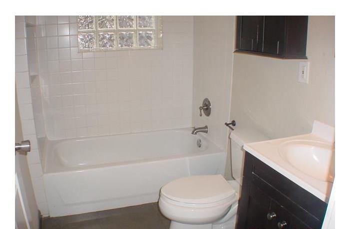 1122 N Zang Boulevard 102 Property Photo 5