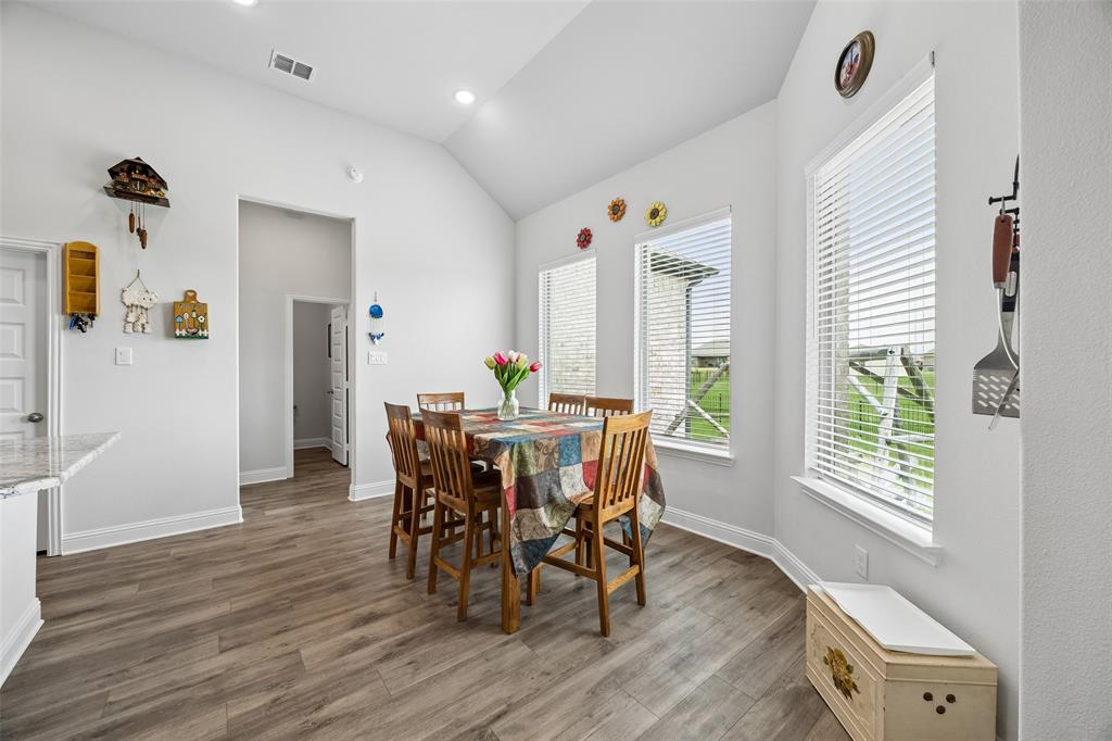 6608 Woodley Court Property Photo 18