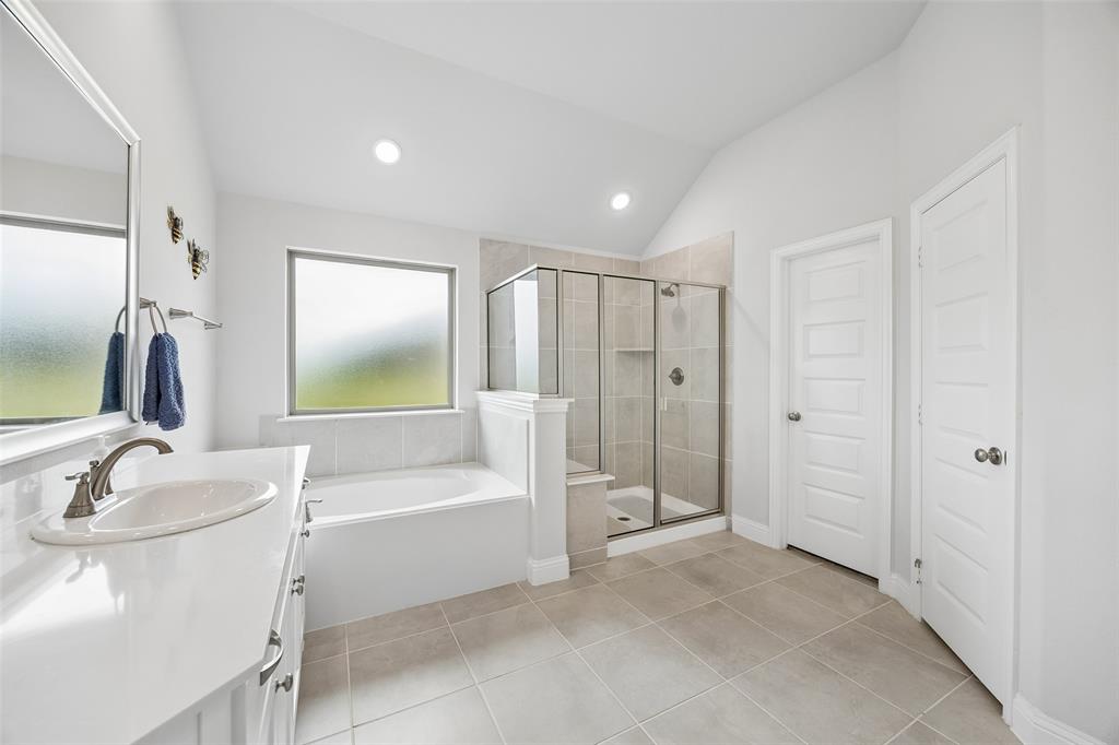 6608 Woodley Court Property Photo 26