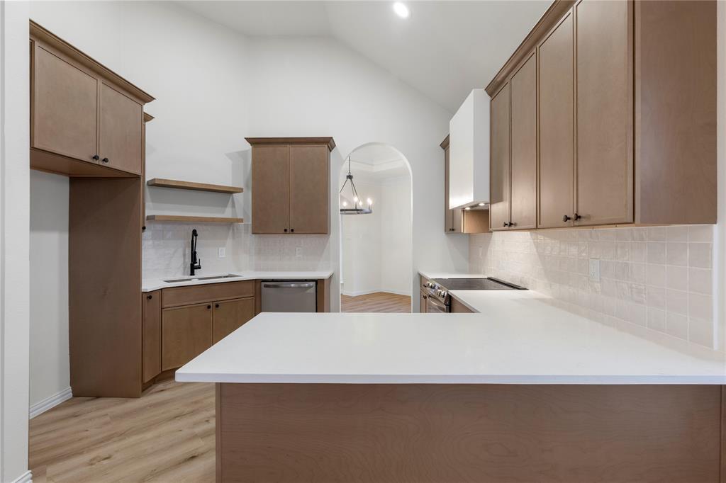14628 Flanders Court Property Photo 4