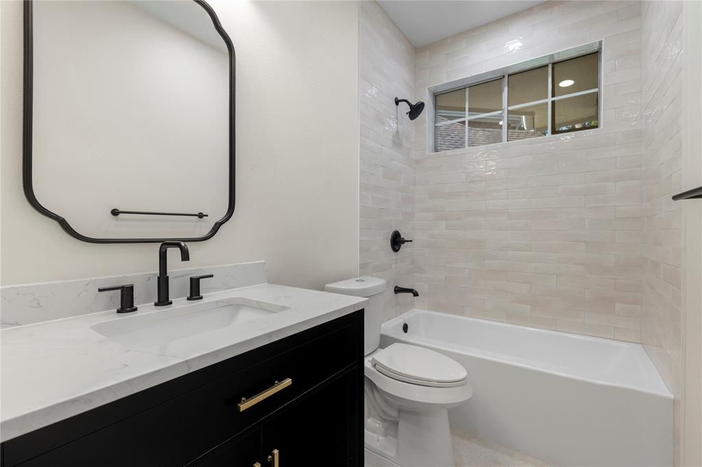 14628 Flanders Court Property Photo 21