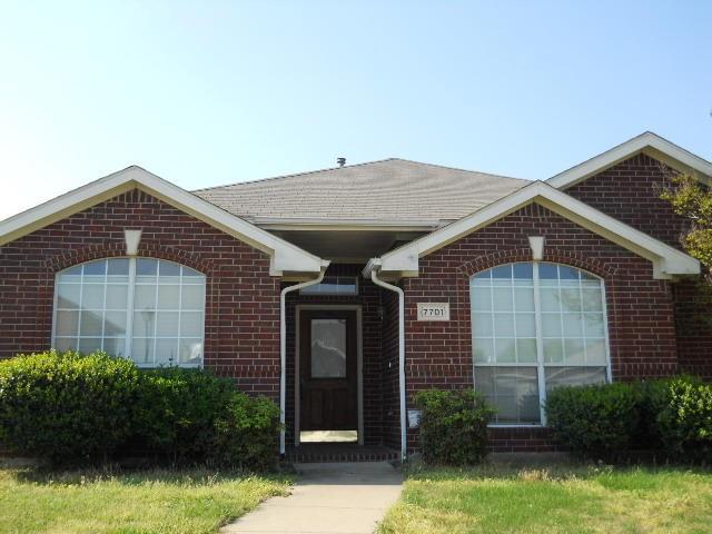 7701 Tidewater Drive Property Photo 1