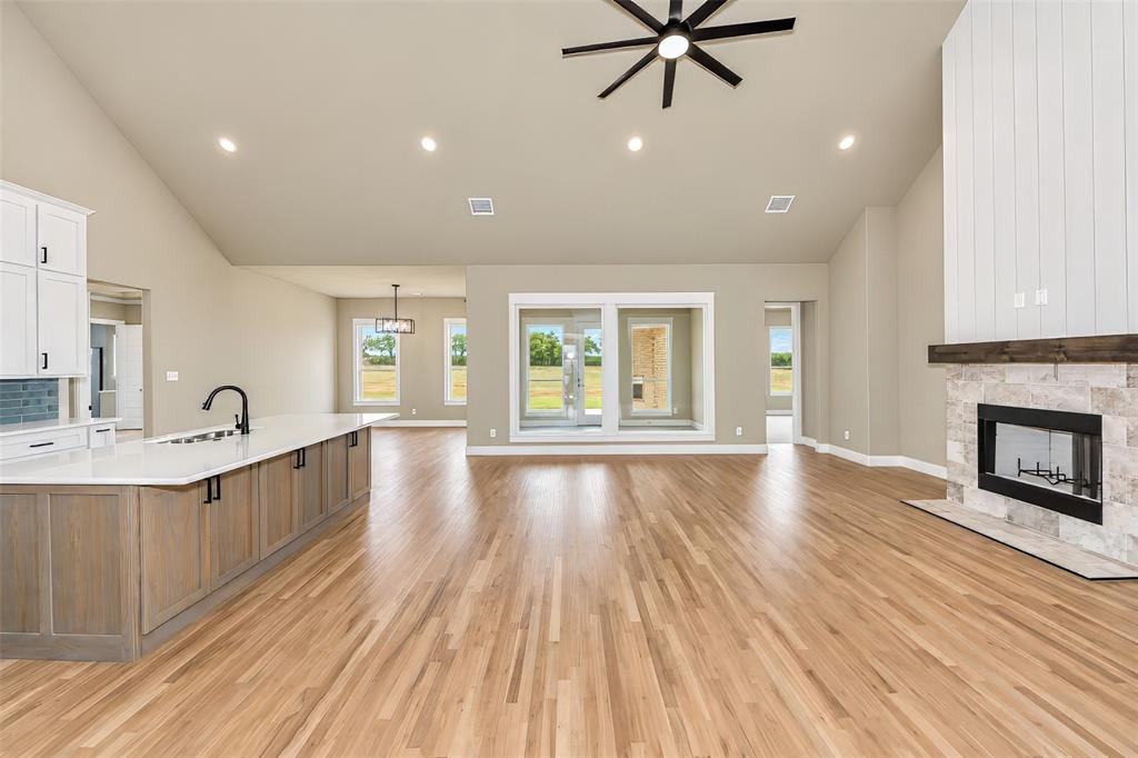 1042 Vh Ranch Road Property Photo 6