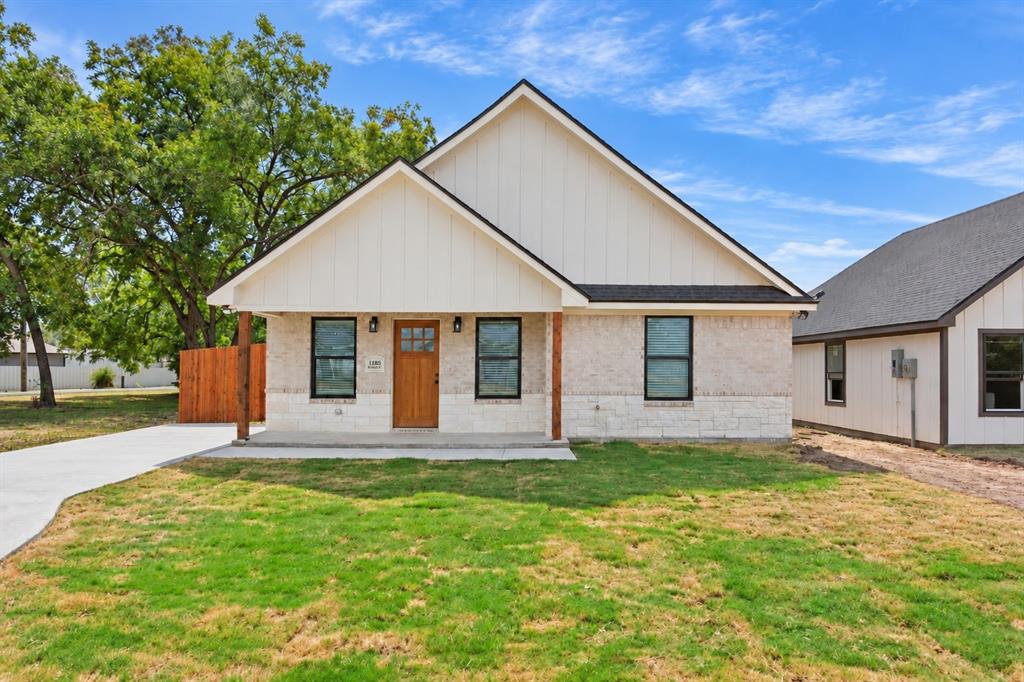 1105 Forrest Street Property Photo 1