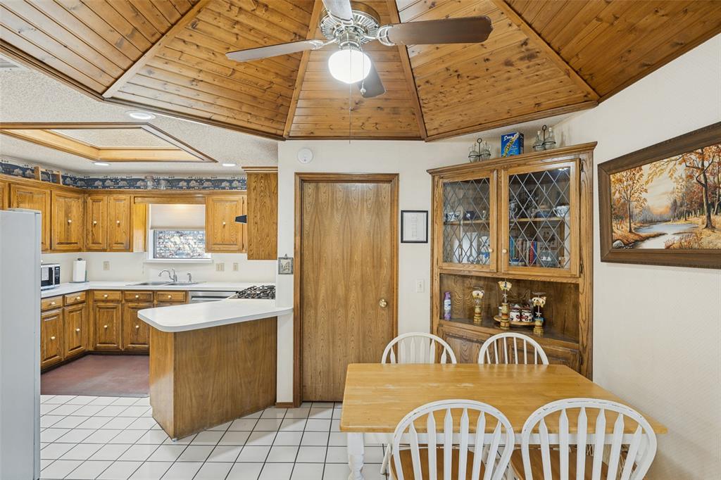 902 N Allen Heights Drive Property Photo 10