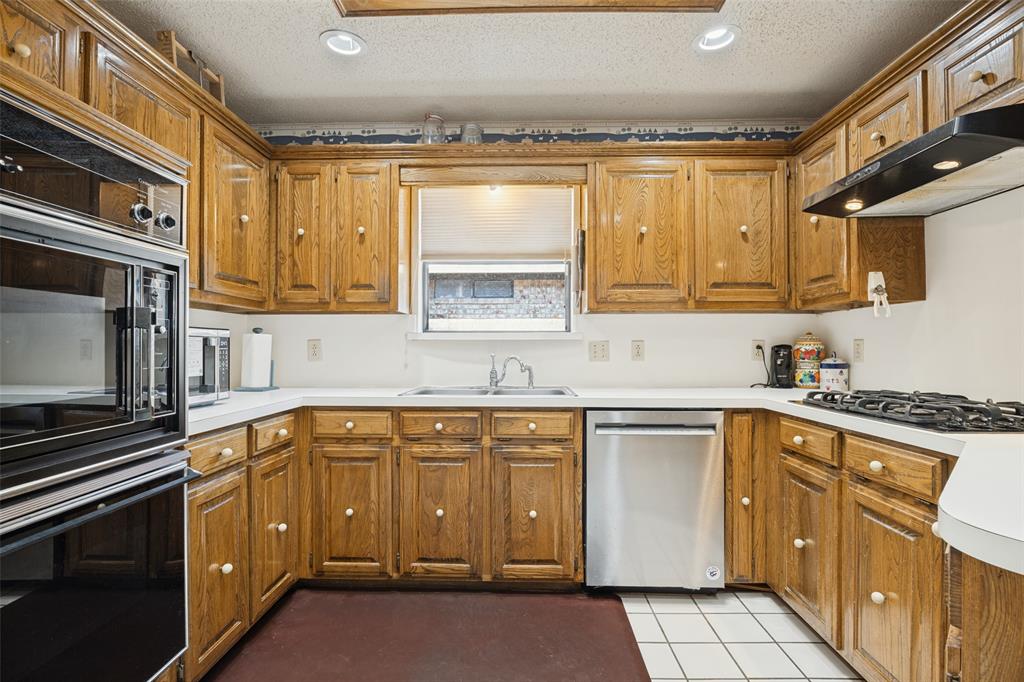 902 N Allen Heights Drive Property Photo 13