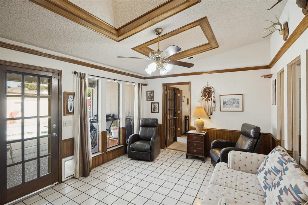 902 N Allen Heights Drive Property Photo 16