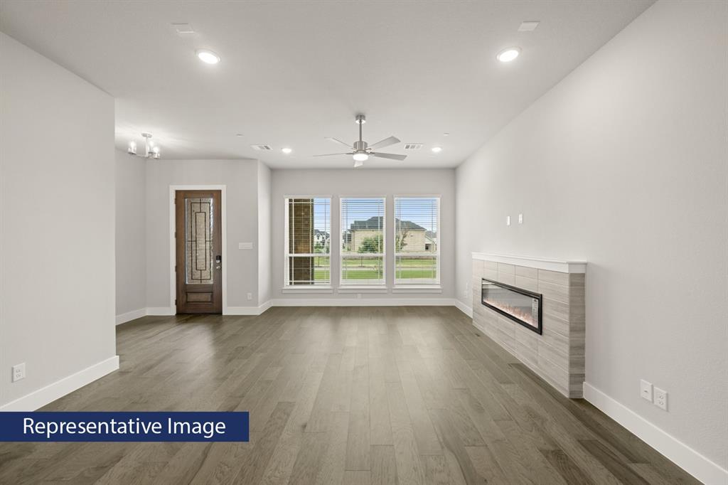 12734 Rutland Drive Property Photo 5