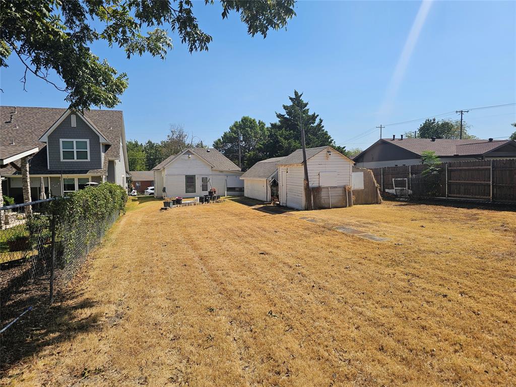 1405 West Street Property Photo 8