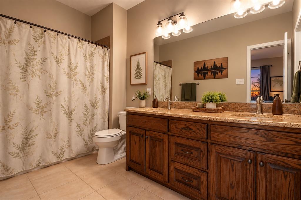 182 Oak Hills Drive Property Photo 13