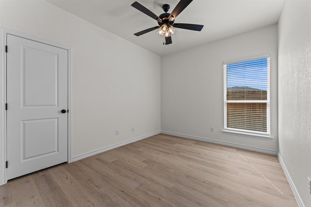 206 Dolphin Drive Property Photo 34