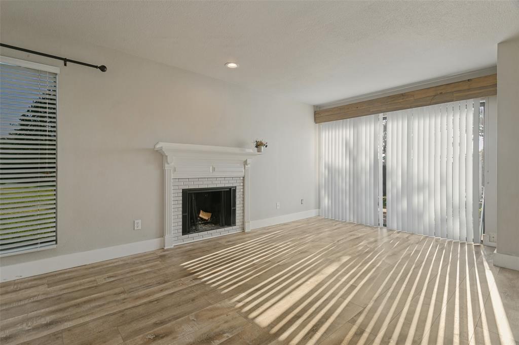 7 Dewberry Court Property Photo 5