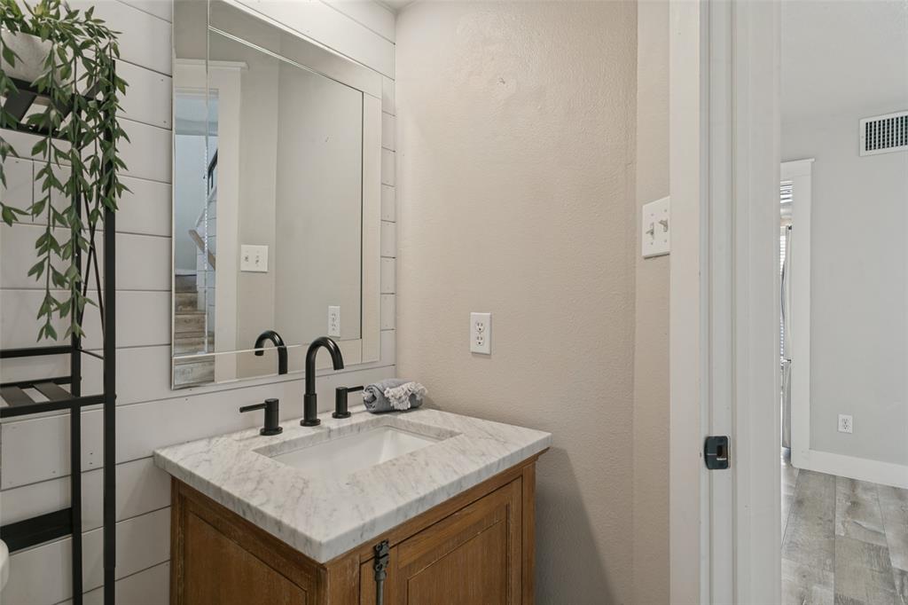 7 Dewberry Court Property Photo 8