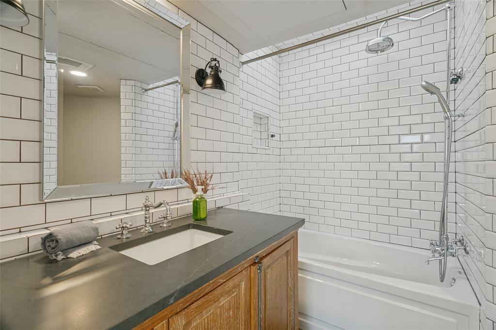 7 Dewberry Court Property Photo 20
