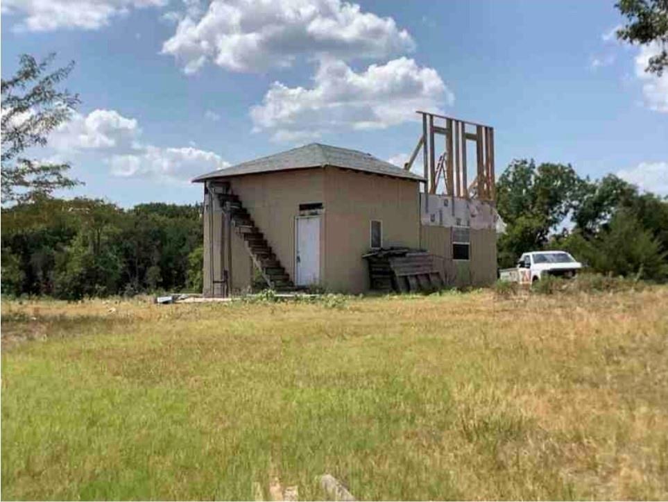 0000 Fm 1125 Property Photo 5
