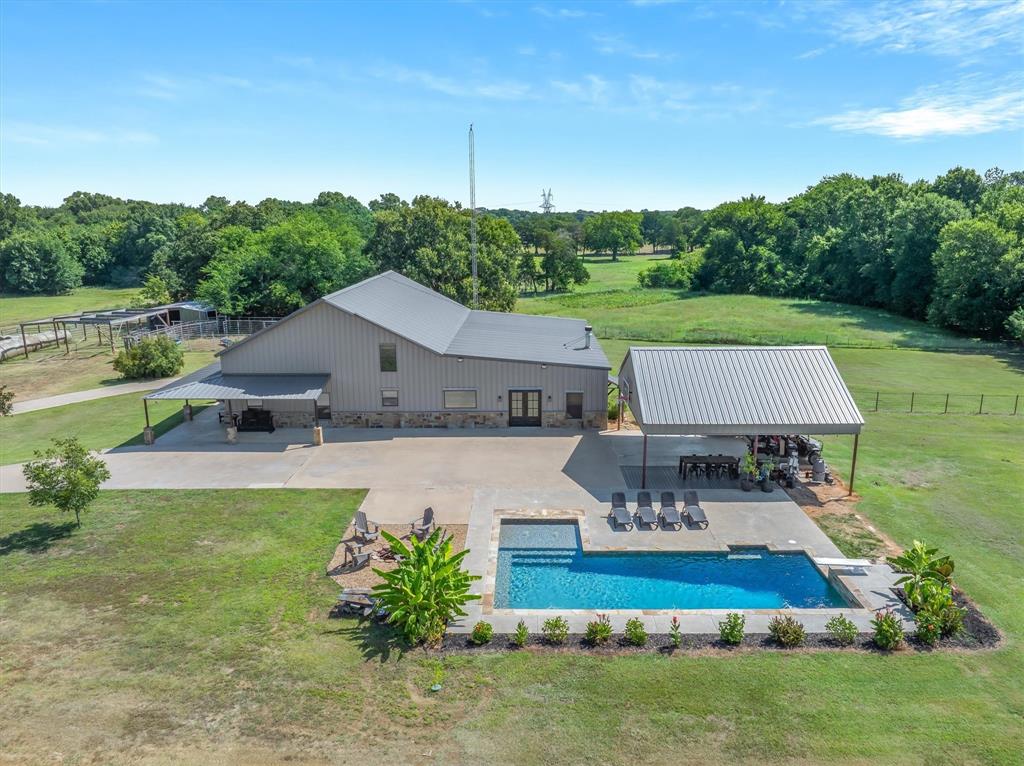 2800 Fm 1395 Property Photo 1