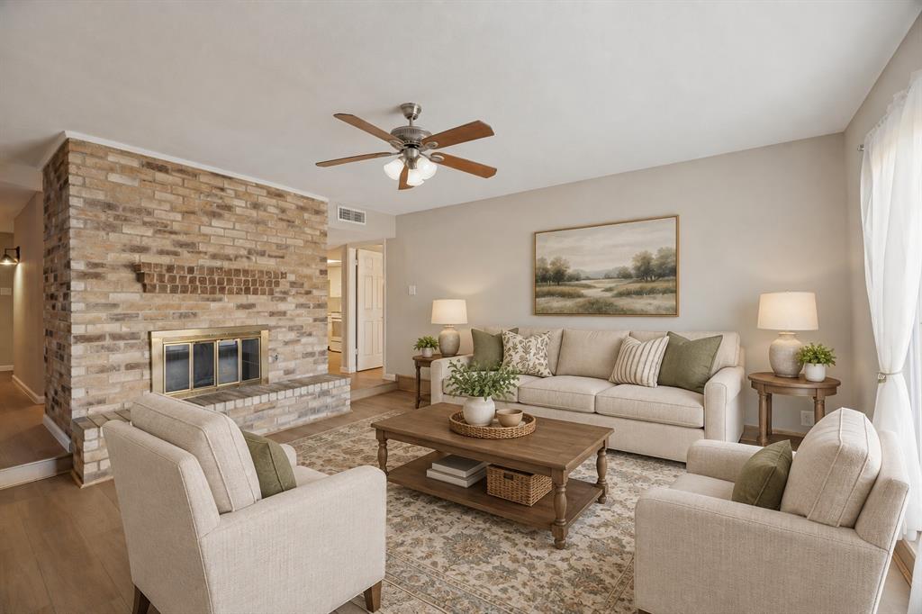 1107 Elk Grove Drive Property Photo 1