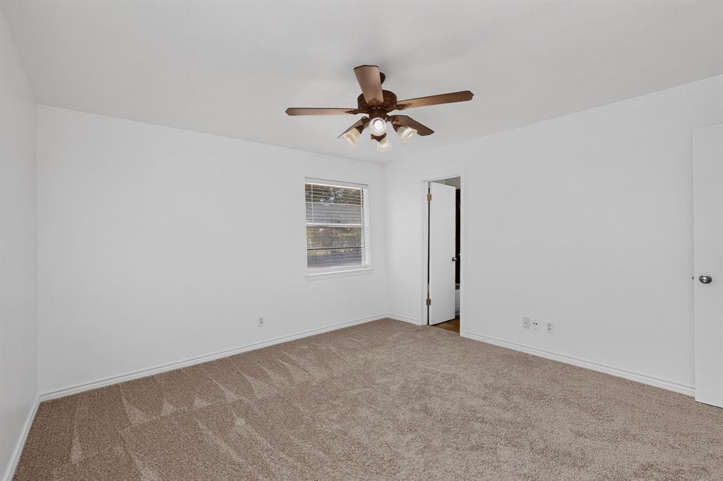 346 Linkcrest Drive Property Photo 12