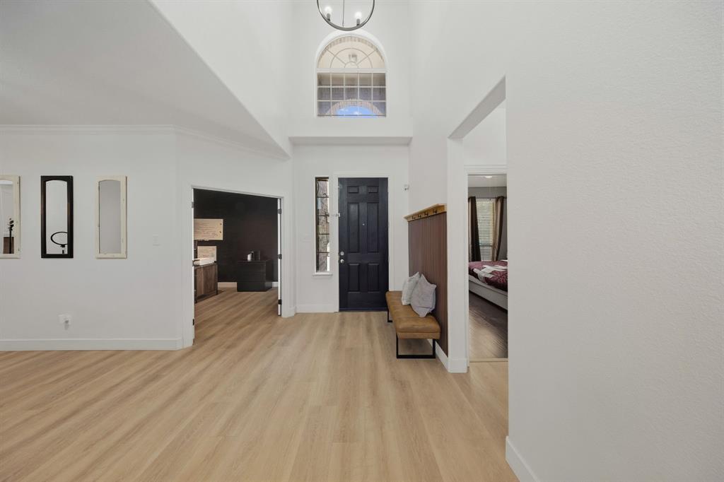 13995 Alden Lane Property Photo 4