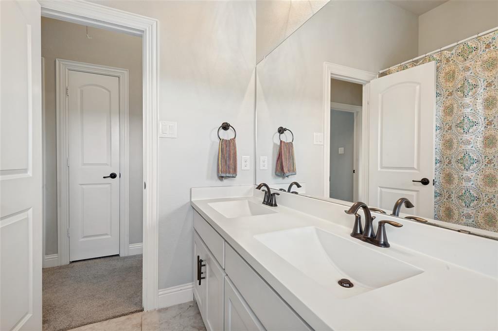 4374 Vineyard Creek Drive Property Photo 21