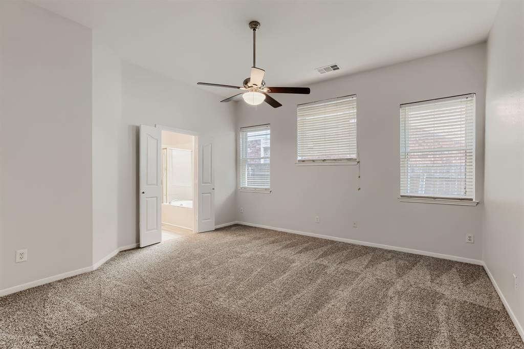 3328 Woodbluff Lane Property Photo 18