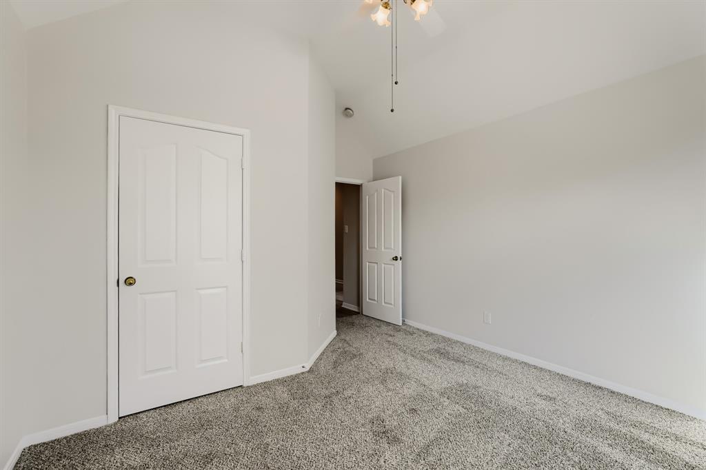 3328 Woodbluff Lane Property Photo 22