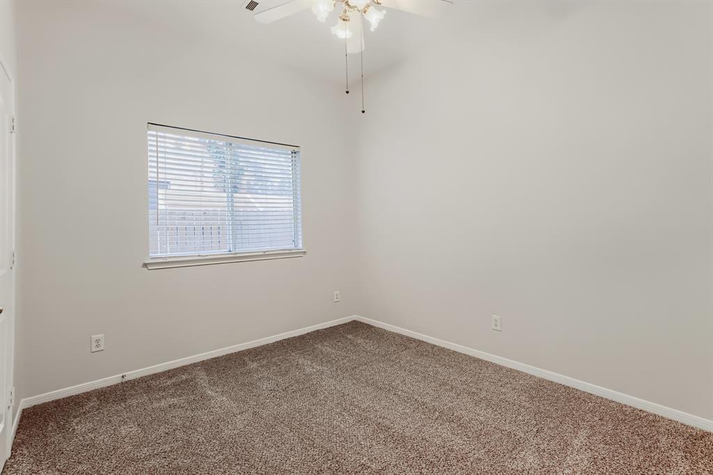 3328 Woodbluff Lane Property Photo 23