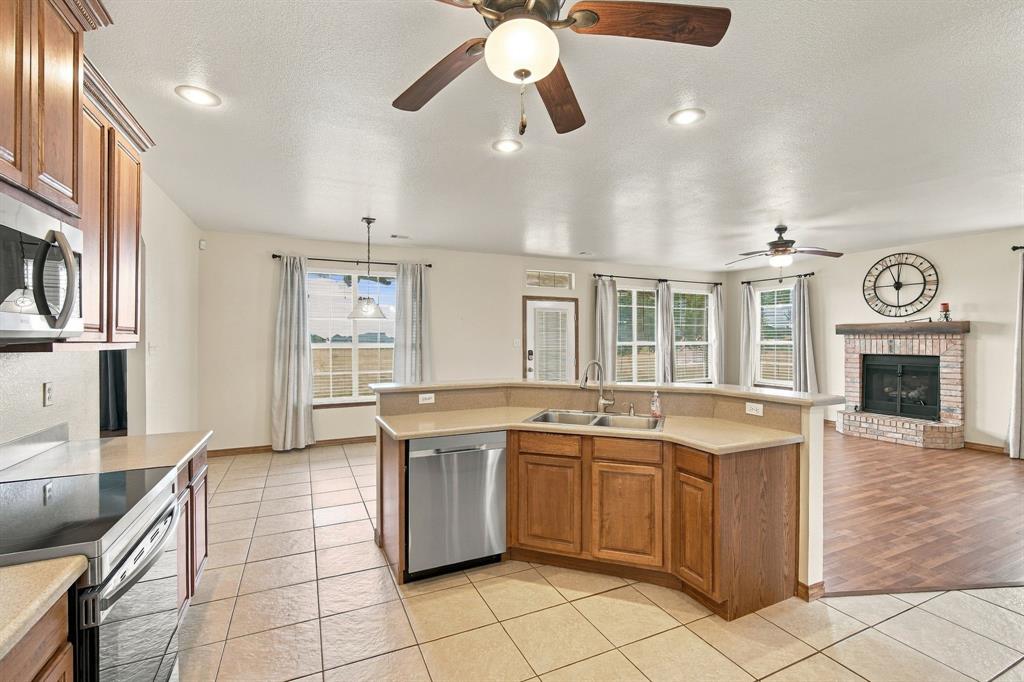1865 Old Maypearl Road Property Photo 13