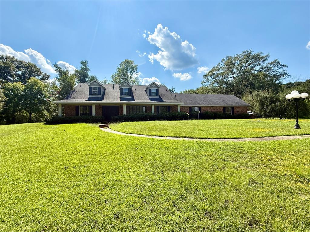 2534 Highway 146 Property Photo 2