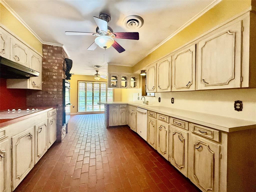2534 Highway 146 Property Photo 25
