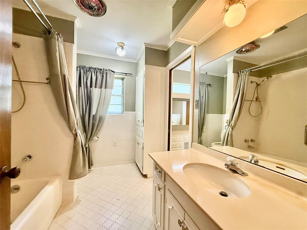 2534 Highway 146 Property Photo 34