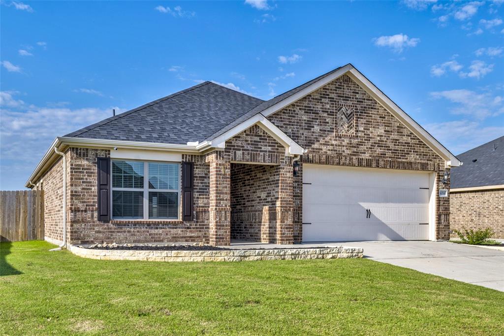 4014 Lakeview Drive Property Photo 1