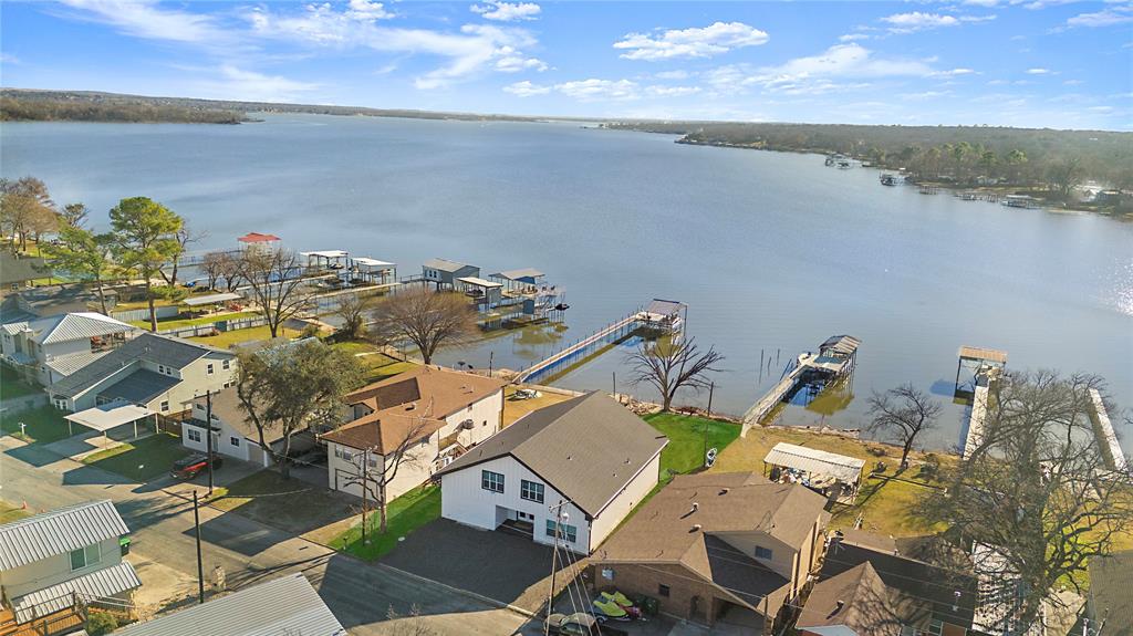 6805 Briar Road Property Photo 1