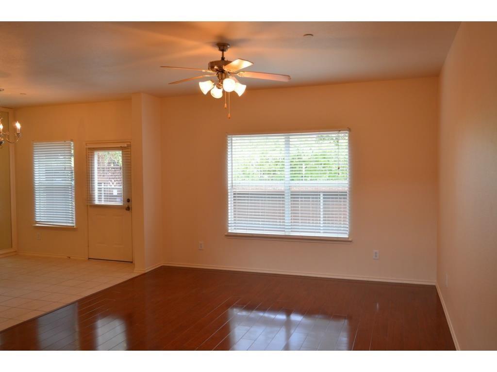 8605 Brunswick Drive Property Photo 2
