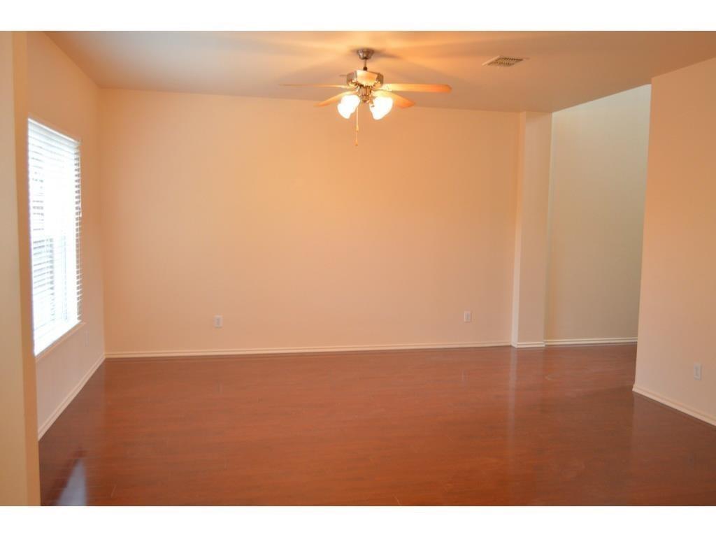 8605 Brunswick Drive Property Photo 4
