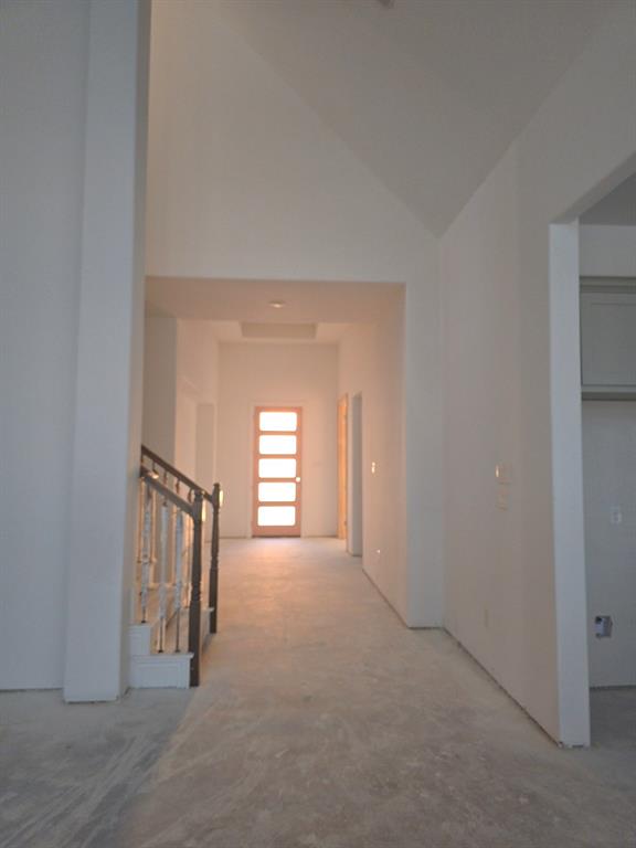 729 Meridian Drive Property Photo 16
