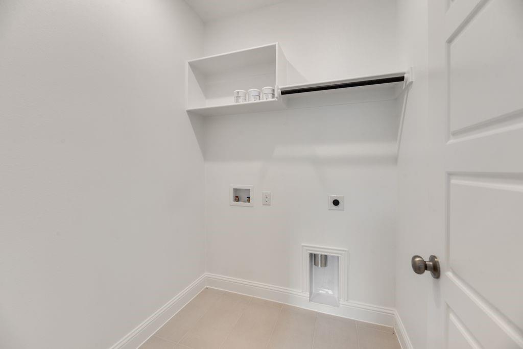 1060 Birdie Street Property Photo 22