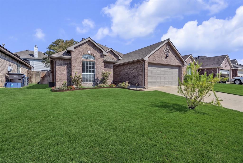 4533 Summerbrook Circle Property Photo 1
