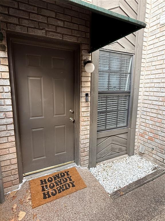 1915 S 10th Street Property Photo 1