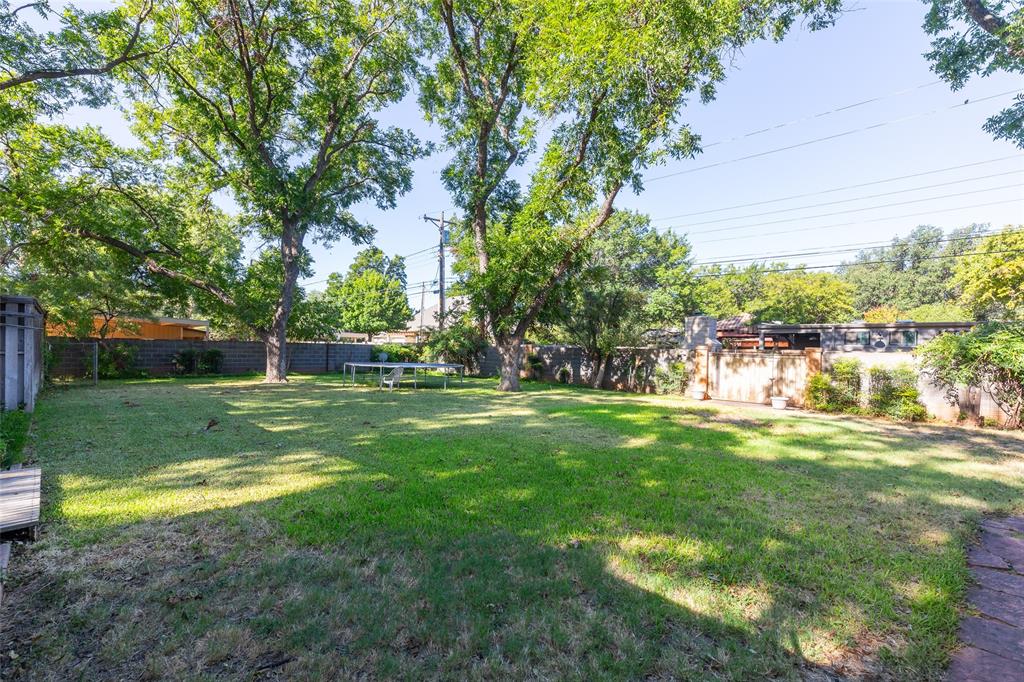 1410 Tanglewood Road Property Photo 31