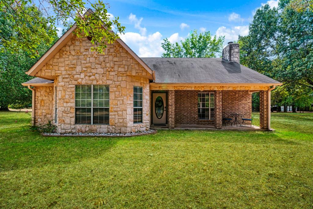 539 County Road 34775 Property Photo 1