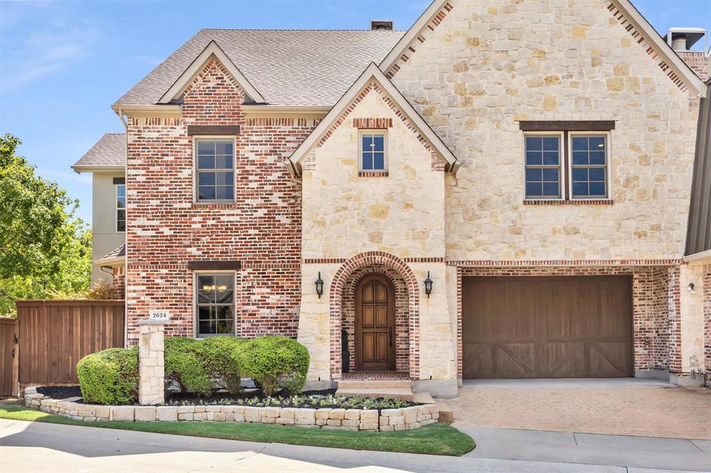 2624 Grail Maiden Court Property Photo 3