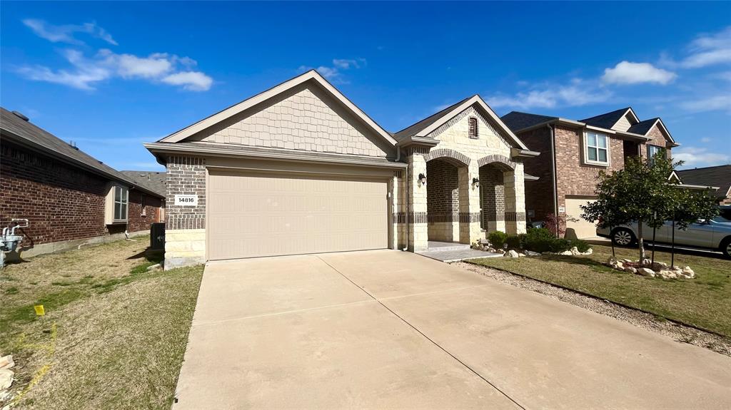 14816 Rocky Face Lane Property Photo 2