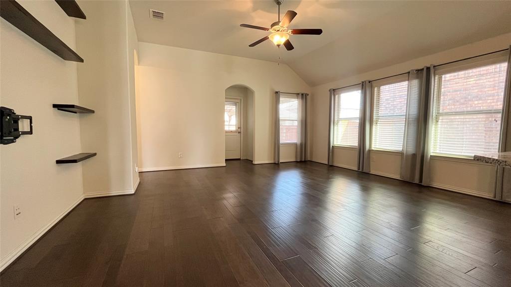 14816 Rocky Face Lane Property Photo 5