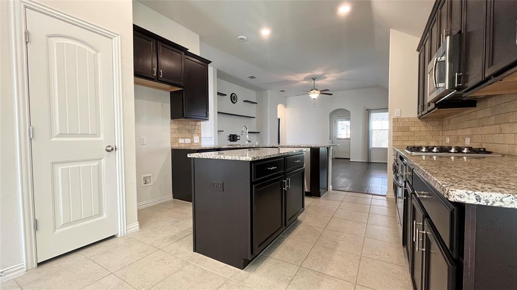 14816 Rocky Face Lane Property Photo 11