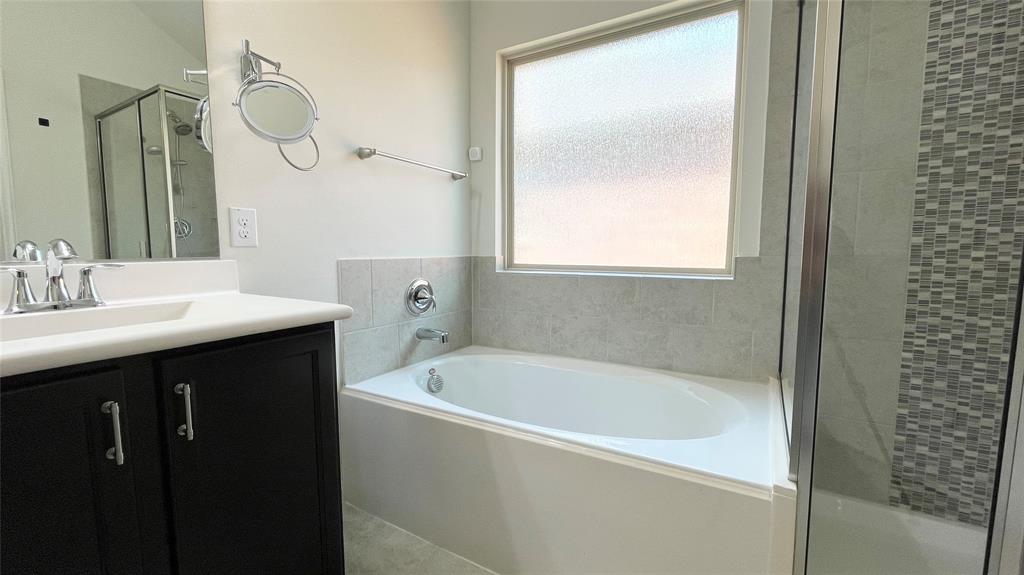 14816 Rocky Face Lane Property Photo 24